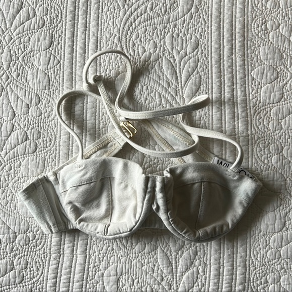 Wildfox Other - Wildfox Bikini Top - Cream / Green (XS)